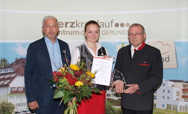 V.l.: GF Fritz Weber, Magdalena Eschelmüller, Serviceleiter Thomas Prinz. Foto: zVg HKZ