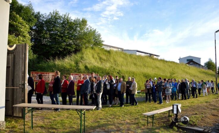 Besucherscharen strömen zur historischen Bahnanlage. Fotos: KaPri