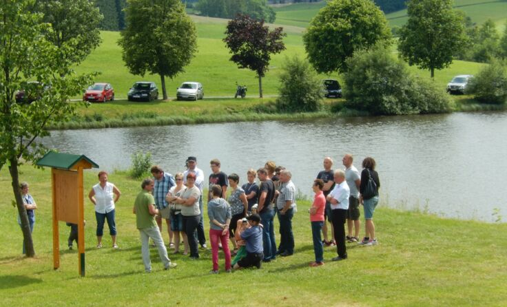 Die Besucher wurden stündlich durch den Erlebnispark geführt. Fotos: Adelheid Kamin