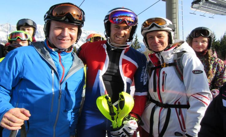 Meet and greet mit dem britischen Slalom-Topfahrer Dave Ryding (Mitte). Fotos: Gymnasium Zwettl