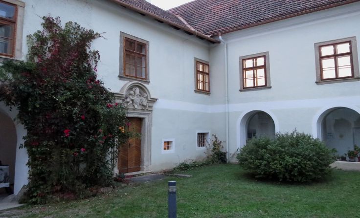 Hausnummer eins - die Galerie; Fotos: Blaugelbezwettl