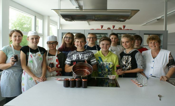 Die Zwetschken wurden zu einem leckeren Chutney eingekocht; Foto: NMS Stift Zwettl