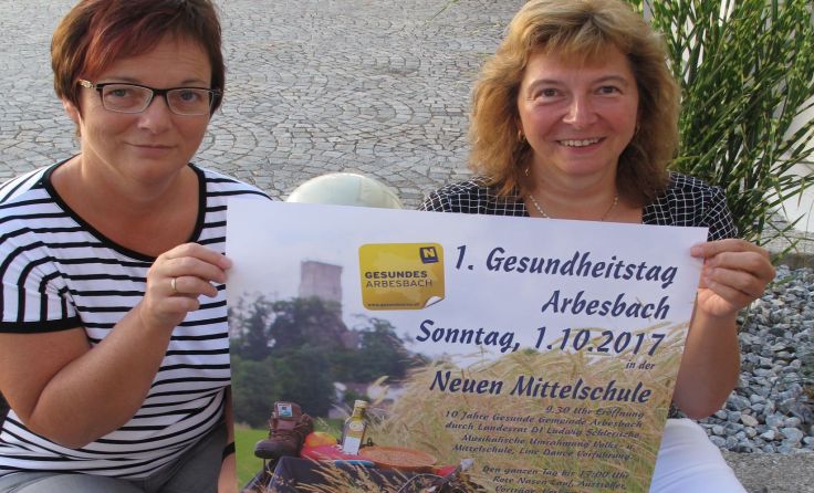 Helga Weber und VP-Vizebürgermeisterin Veronika Stiedl laden herzlich ein