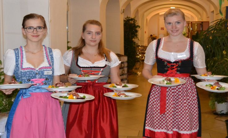 V.l.: Anna Radlherr (Mauerbach), Ines Hoanzl (Neustadtl), Friedl Johanna (Purgstall); FS Ottenschlag