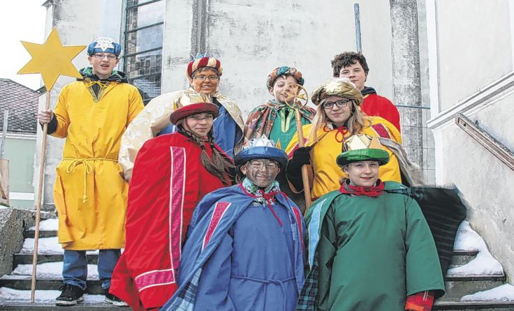 Die Sternsinger aus der Pfarre Martinsberg Foto: Wolfgang Zarl