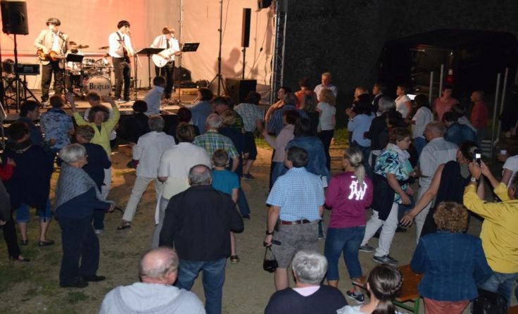 Das Publikum ließ sich von den größten Beatles Hits mitreißen. Fotos: Franz Fichtinger