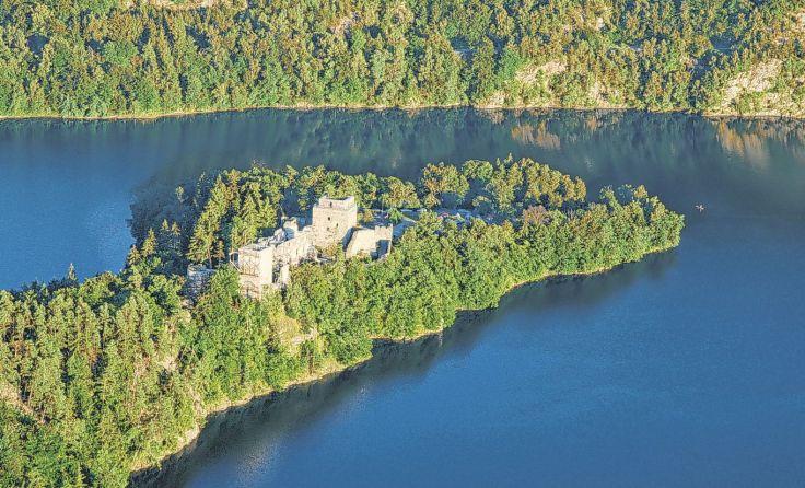 Die Ruine Dobra - ein beliebtes Ausflugsziel für Jung und Alt. Foto: Verein Pölla Aktiv