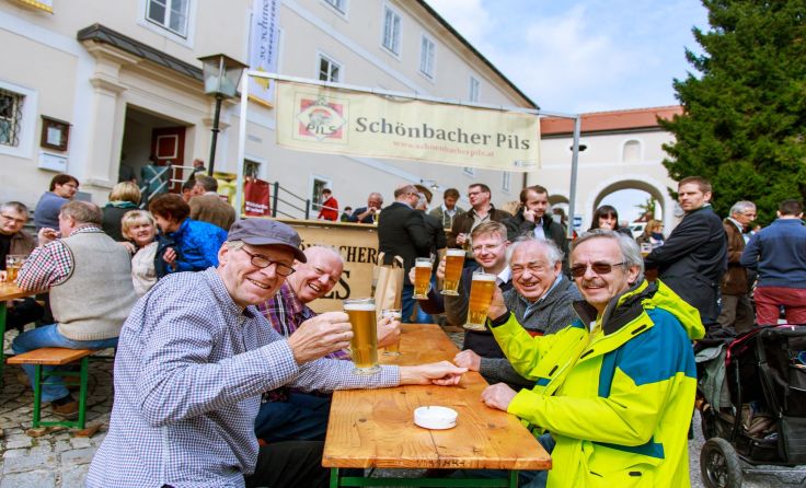 Von 9 bis 18 Uhr wird ein buntes Rahmenprogramm geboten; Foto: Marktgemeinde Schönbach/P. Holzmann