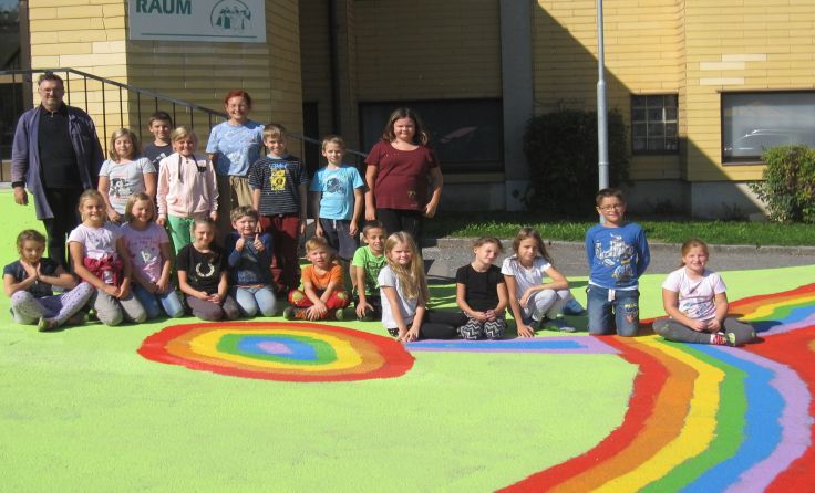 Blühende Straßen in Ottenschlag; Foto: Volksschule Ottenschlag