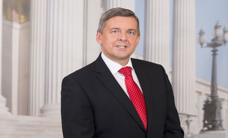 NAbg. Konrad Antoni steht für Fragen und Anliegen zur Verfügung; Foto: PHOTO SIMONIS