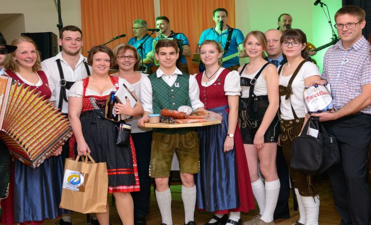 Die glücklichen Gewinner des Schätzspiels, Foto: Christian Haider