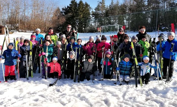 27 Schüler ließen sich den Spaß im Freien nicht entgehen. Foto: GerungserHochplateau Loipen