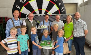 Waldinger Marktfest stand im Zeichen des Fußballs