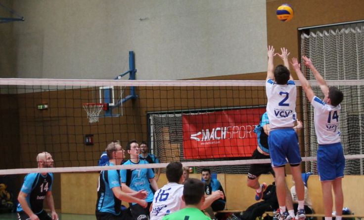 Markus Plank und Patrick Steiner am Block