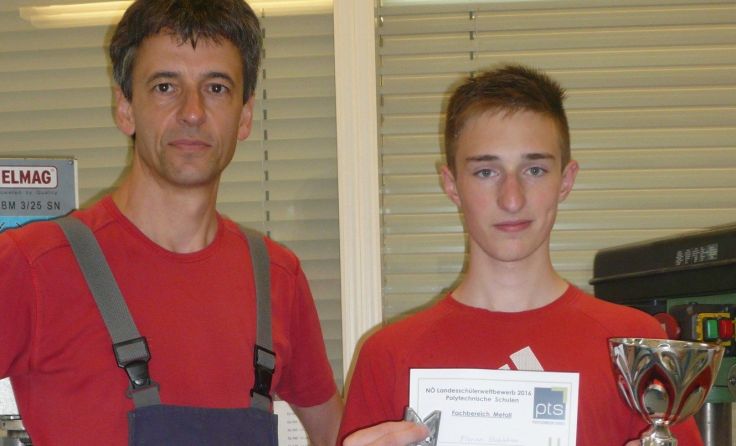 Lehrer Johann Buchinger und Florian Stiebellehner (v.l.)