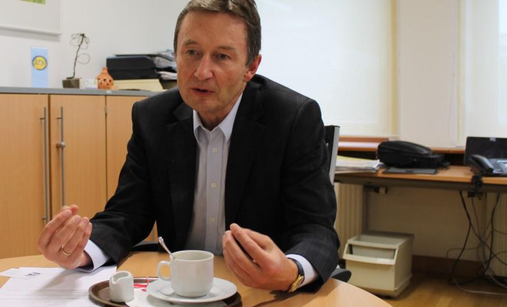 Franz Tauber spricht sich für weniger Verwaltungsaufwand für Unternehmer im Bezirk UU aus. 