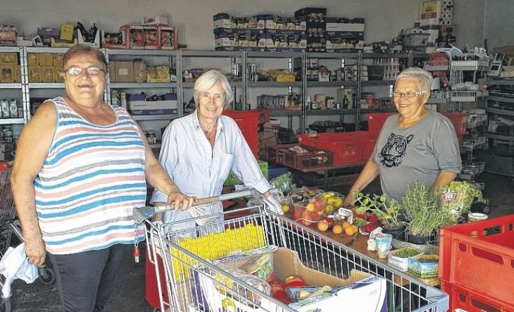 Freiwillige Helfer im Lager des mobilen SOMA Ansfelden Foto: Stadtgemeinde Ansfelden