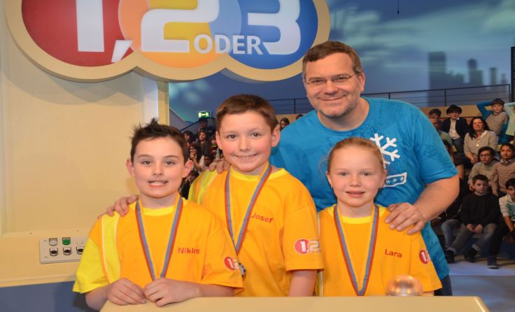 Schnappschuss zum Schluss: Moderator Elton mit Lara, Josef und Niklas (v. r.) Foto: Johannes Mayr