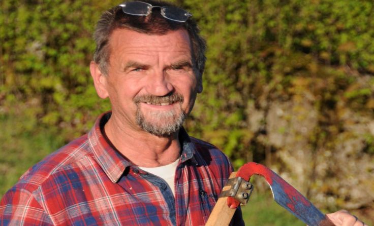 Wir am osttiroler Bergbauernhof anpacken, wo es nötig ist: Karl Kern Foto: privat