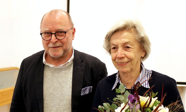 Obmann Peter Knoll mit Juliane Peterbauer. Foto: Flora Fellner)