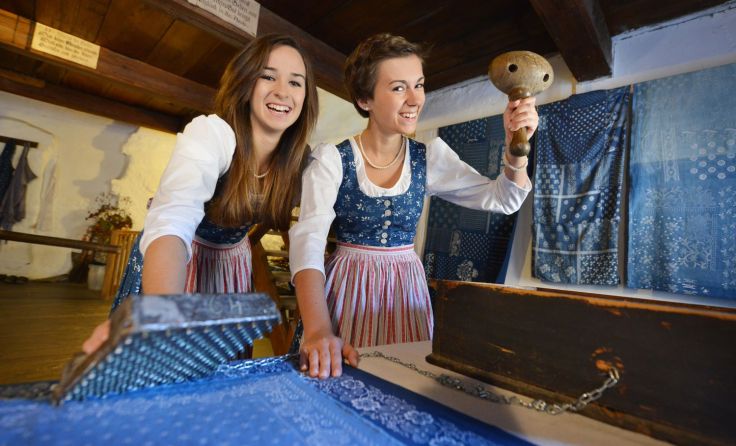 Das Wissen um die Blaudrucktechnik soll erhalten und weitergebeben werden. Foto: OÖ Tourismus/Röbl