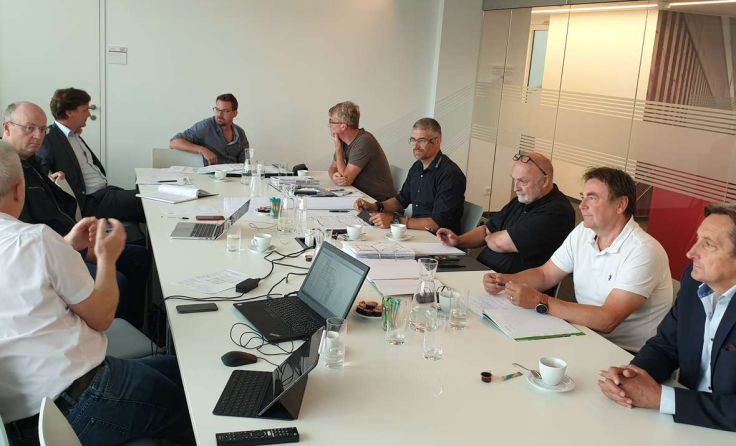 Besprechung bei der Neuen Heimat in Linz Foto: Gemeinde St. Oswald