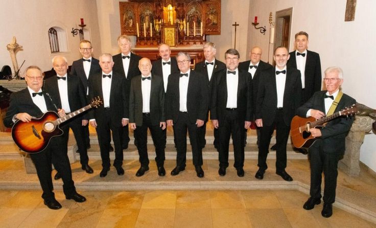 Der Sängerbund Haslach stimmt bei zwei Konzerten auf Weihnachten ein. (Foto: Heinz Hehenberger)