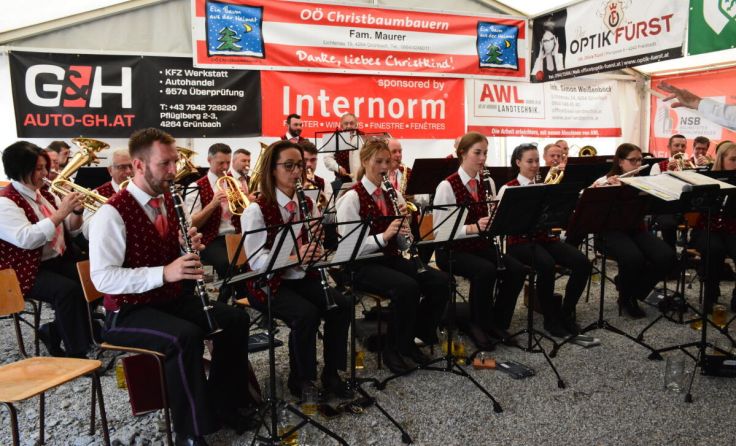 Beste musikalische Unterhaltung im Festzelt (Foto: privat)