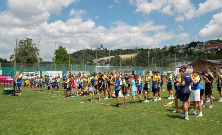 Die Kefermarkter Nachwuchs-Kicker beim Abschlussfest (Foto: Union Kefermartkt)