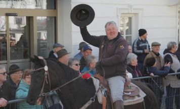 Beim Königswiesener Josefimarkt ließen wieder tausende den Heiligen Josef hochleben
