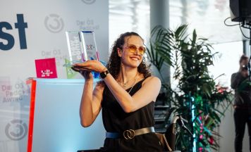Mit Zwischenton holt Helene Eder aus Tragwein den Sieg beim Ö3 Podcast Newcomer-Award