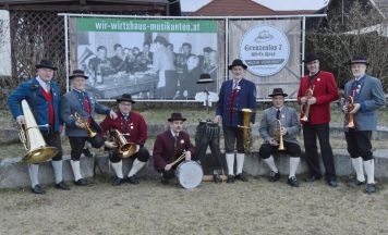 Grenzenloser Musiknachmittag am Pienkenhof