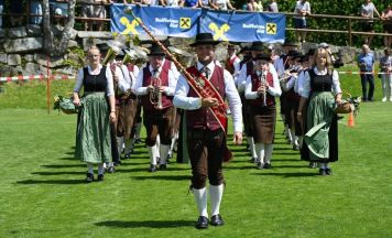 Bezirksmusikfest und doppeltes Jubiläum in Königswiesen