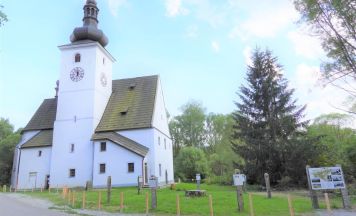 Festgottesdienst in Zettwing (CZ) erinnert an 80 Jahre Aussiedlung