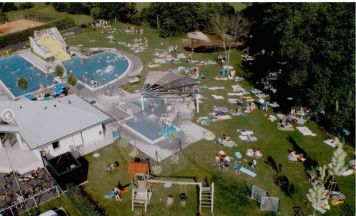 Königswiesen schließt wegen Wasserknappheit sein Erlebnisbad 