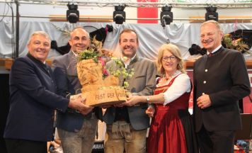 Von Bad Zell nach Gampern: Fest der Volkskultur zieht weiter