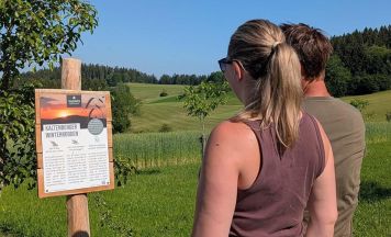 Vom Whiskyschwein zum Pechölstein: Bauernleben, Handwerk und Genuss am Hof-Schau-Weg erleben