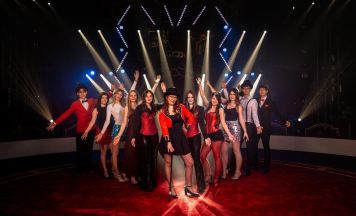 HAK Perg feiert beim Maturaball The Greatest Show 