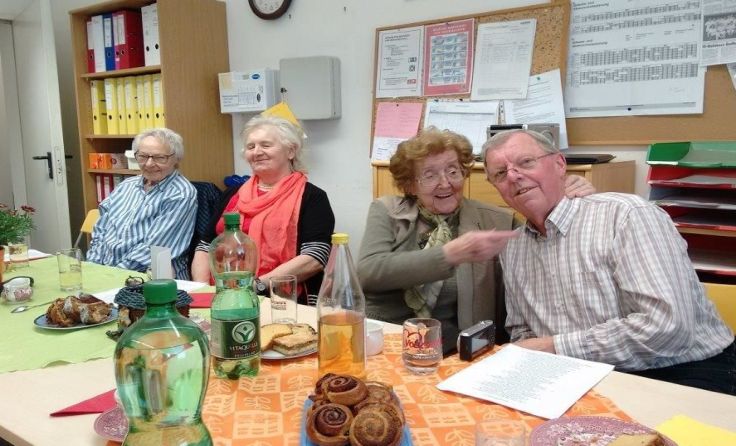 Foto v.l.n.r.: Fr. Lotte Neumann, Fr. Anna Asch, Fr. Theresia Rosenthal, Hr. Franz Grahofer