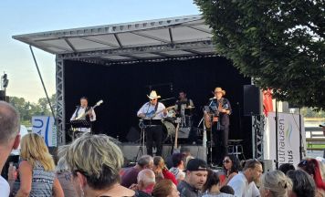 Country Night bringt Livemusik an den Heindlkai