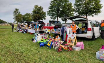 Kinderartikel-Kofferraumflohmarkt in Schenkenfelden