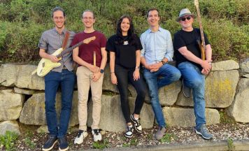 Sommerkino mit Livemusik im Alten Hallenbad