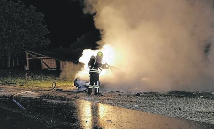 Im Abschnitt Neuhofen wurde bis spät in die Nacht geübt. Foto: FF Neuhofen