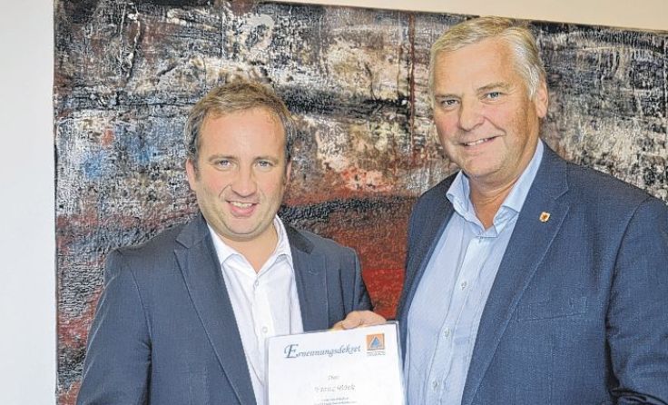 V.l.: OÖ Zivilschutz-Präsident Michael Hammer mit Franz Bäck Foto: OÖ Zivilschutz