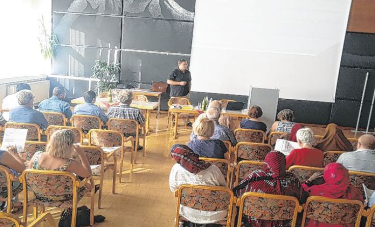 In Paschin fand ein Vortrag über Asylpolitik statt. Foto: Gemeinde Pasching. 