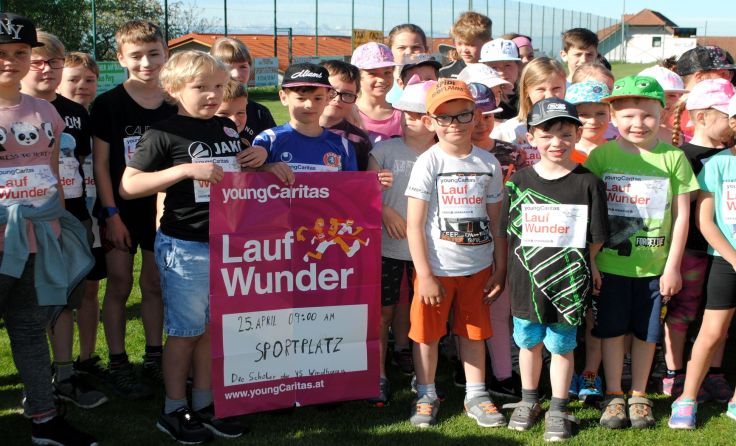 Die Schüler der VS Windhaag sind bereits für das LaufWunder 2019 gestartet. Alle Fotos: Caritas 
