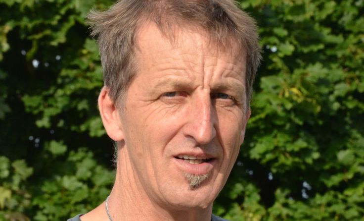 Josef Friesenecker ist seit 14 Jahren Schulwart in Grünbach. Foto: Überegger