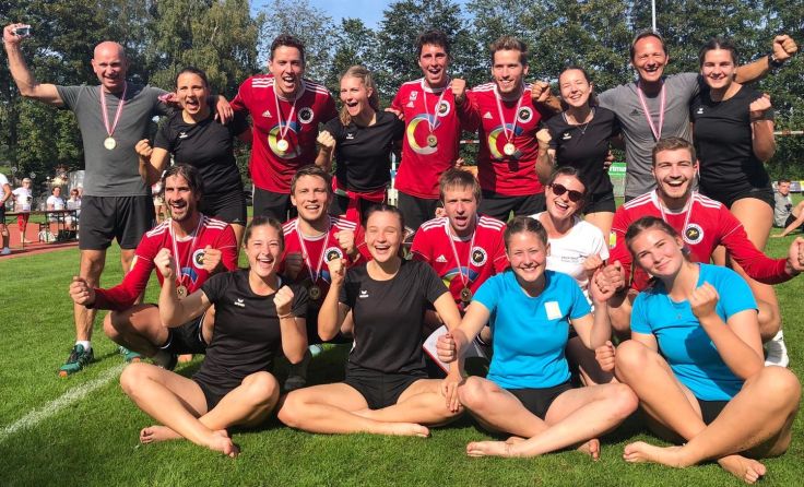 4. Platz für Freistadts Faustball-Damen und Bronze für die Herren Foto: privat