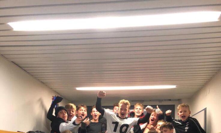Die U16 feierte den Aufstieg in die Regionalliga. (Foto: Michael Karlinger)
