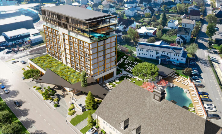 Hotel mit Parkanlage und Schwimmteich (Foto: B.Stockinger)